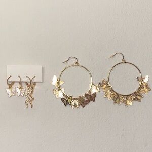 Gold Butterfly Earrings Set!!